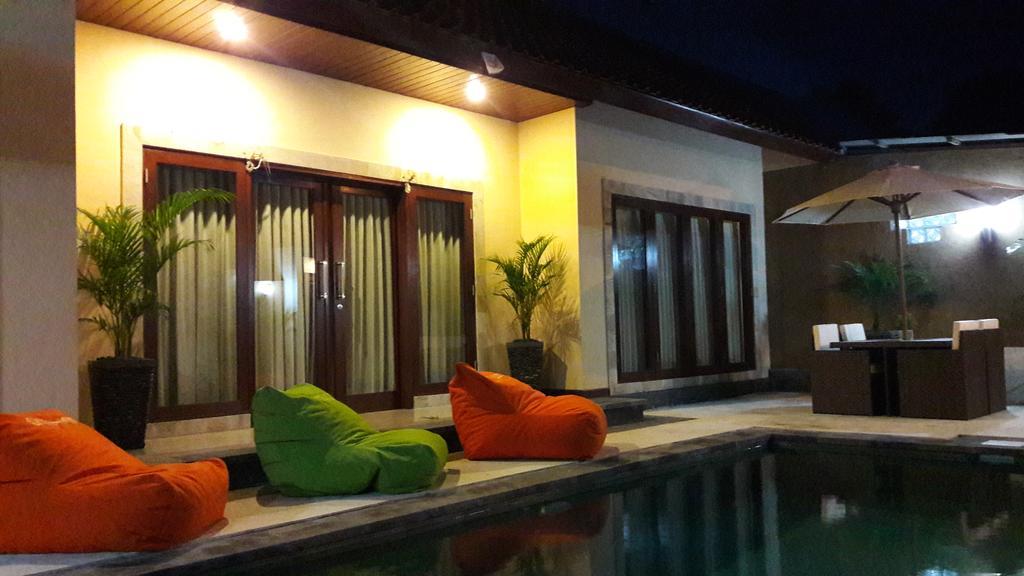 Exquisito Villa Denpasa Buitenkant foto