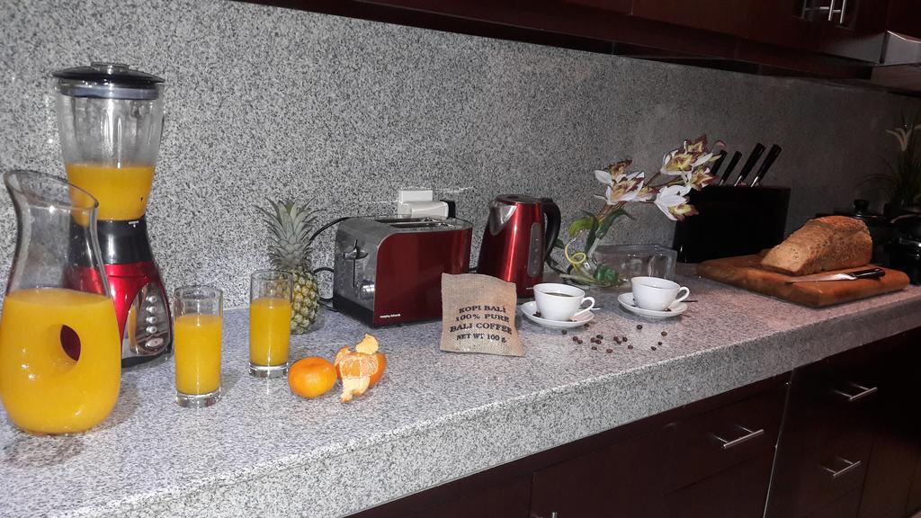 Exquisito Villa Denpasa Buitenkant foto